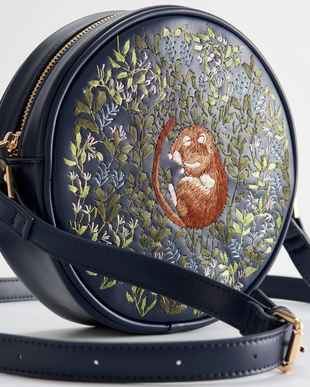 Best Fable England Chloe Giordani Dormouse Embroidered Round Saddle Bag - Navy