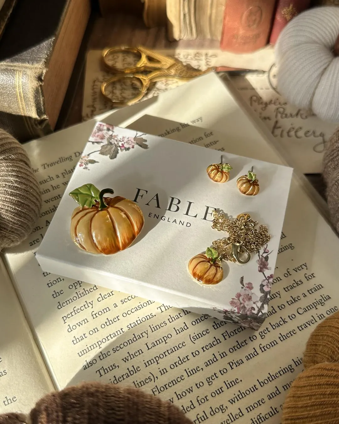 Outlet Fable England Enamel Pumpkin Brooch